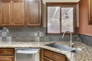 1627 E Fremont Dr, Tempe, AZ 85282 - Photo 17