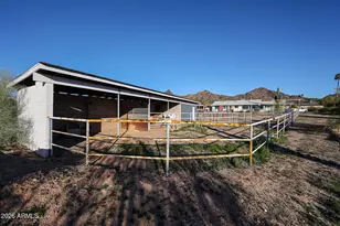 1701 E Las Palmaritas Dr, Phoenix, AZ 85020 - Photo 7