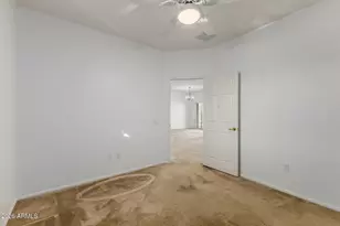 21010 N Circle Cliffs Dr, Surprise, AZ 85387 - Photo 15