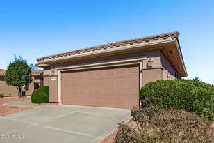 21010 N Circle Cliffs Dr, Surprise, AZ 85387 - Photo 5