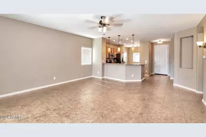 794 W Basswood Avenue, San Tan Valley, AZ 85140 - Photo 7