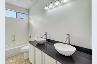 3234 W Leisure Lane, Phoenix, AZ 85086 - Photo 11