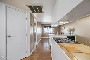 2020 W Union Hills Dr, Phoenix, AZ 85027 - Photo 9