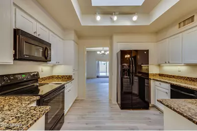 9481 N 105th Place, Scottsdale, AZ 85258 - Photo 15