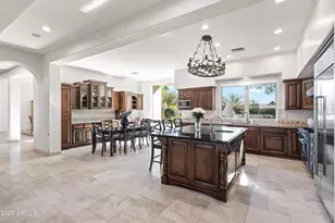 6908 E Hummingbird Ln, Paradise Valley, AZ 85253 - Photo 9