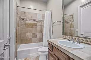 6908 E Hummingbird Ln, Paradise Valley, AZ 85253 - Photo 17