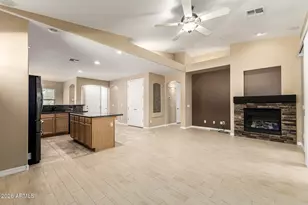 16528 W Lariat Ln, Surprise, AZ 85387 - Photo 7