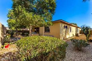 16528 W Lariat Ln, Surprise, AZ 85387 - Photo 23