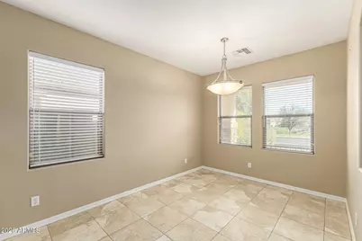 16528 W Lariat Lane, Surprise, AZ 85387 - Photo 5