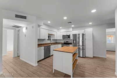 9257 W Gary Road, Peoria, AZ 85345 - Photo 3