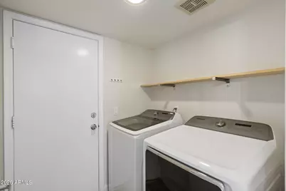 1883 W Falcon Drive, Chandler, AZ 85286 - Photo 23