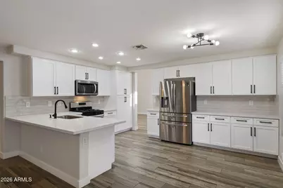 1883 W Falcon Drive, Chandler, AZ 85286 - Photo 7