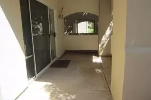 8653 E Royal Palm Rd, Scottsdale, AZ 85258 - Photo 15