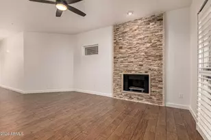 8653 E Royal Palm Rd, Scottsdale, AZ 85258 - Photo 13