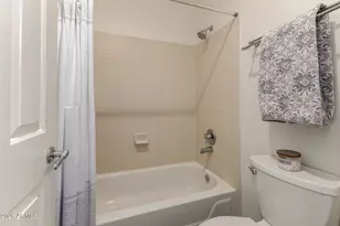 8653 E Royal Palm Rd, Scottsdale, AZ 85258 - Photo 25