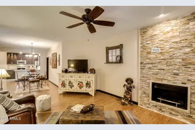 8653 E Royal Palm Road #1026, Scottsdale, AZ 85258 - Photo 3