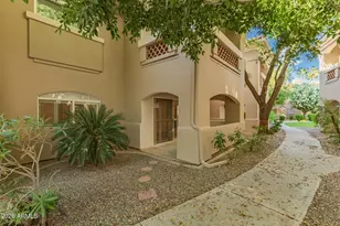8653 E Royal Palm Rd, Scottsdale, AZ 85258 - Photo 29