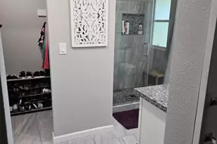 10605 W Roundelay Cir, Sun City, AZ 85351 - Photo 23