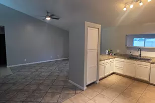 140 W Ivyglen St, Mesa, AZ 85201 - Photo 3