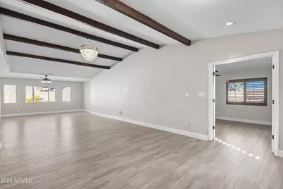 2366 E Becker Lane, Phoenix, AZ 85028 - Photo 7