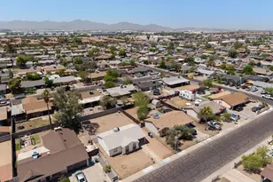 7139 W Palm Ln, Phoenix, AZ 85035 - Photo 31