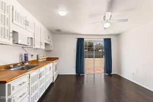 7139 W Palm Ln, Phoenix, AZ 85035 - Photo 11