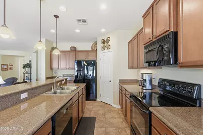 5020 W Buckskin Drive, Eloy, AZ 85131 - Photo 15