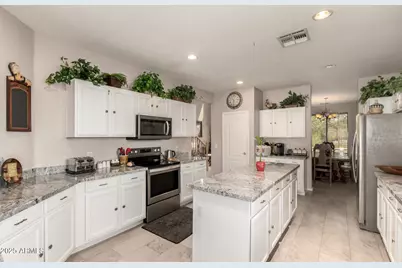 26272 N 73rd Drive, Peoria, AZ 85383 - Photo 11