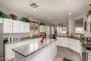 26272 N 73rd Dr, Peoria, AZ 85383 - Photo 9