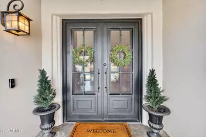 9889 E Topaz Drive, Scottsdale, AZ 85258 - Photo 9