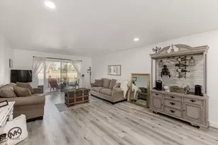 7854 E Parkview Dr, Mesa, AZ 85208 - Photo 5