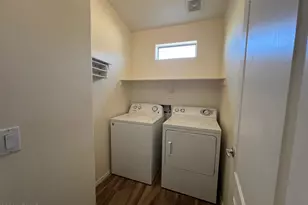 1350 S Greenfield Rd, Mesa, AZ 85206 - Photo 19