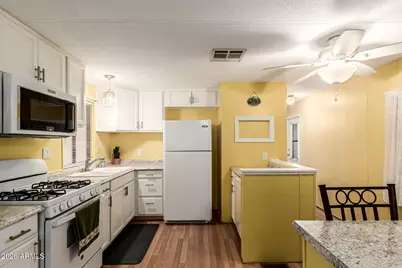 1050 E Broadway Avenue #15, Apache Junction, AZ 85119 - Photo 11