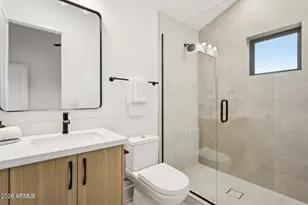 6330 N 10th Dr, Phoenix, AZ 85013 - Photo 31