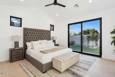 6330 N 10th Drive, Phoenix, AZ 85013 - Photo 17