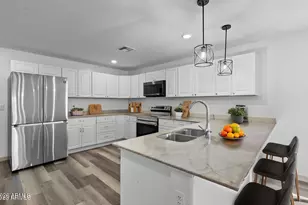 31843 N Poplar St, Wittmann, AZ 85361 - Photo 13