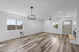 31843 N Poplar St, Wittmann, AZ 85361 - Photo 7