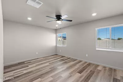 31843 N Poplar Street, Wittmann, AZ 85361 - Photo 31