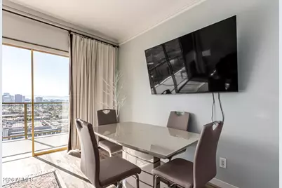 4750 N Central Avenue #J17, Phoenix, AZ 85012 - Photo 9