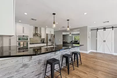 5339 E Osborn Road, Phoenix, AZ 85018 - Photo 11