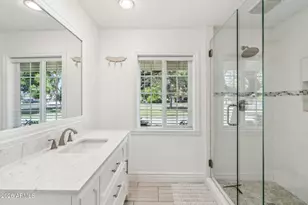 5339 E Osborn Rd, Phoenix, AZ 85018 - Photo 23