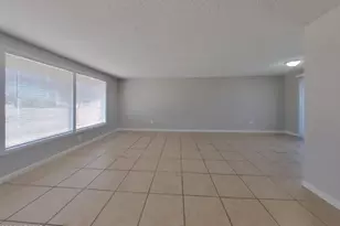 3830 W Royal Palm Rd, Phoenix, AZ 85051 - Photo 3