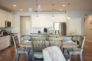 10052 W Foothill Dr, Peoria, AZ 85383 - Photo 21