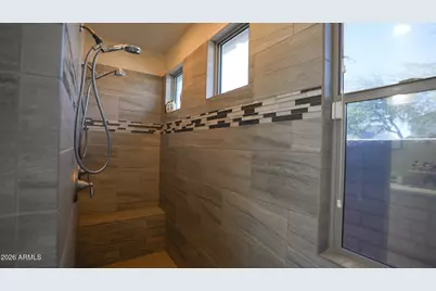 10052 W Foothill Drive, Peoria, AZ 85383 - Photo 19