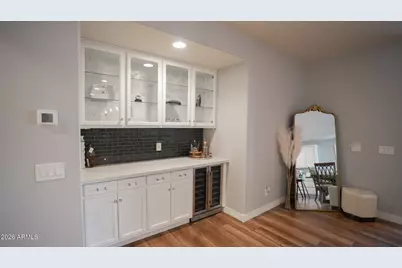 10052 W Foothill Drive, Peoria, AZ 85383 - Photo 11