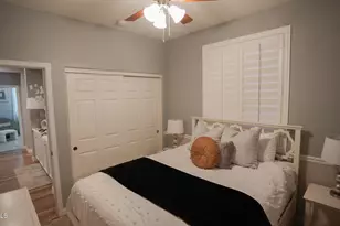 10052 W Foothill Dr, Peoria, AZ 85383 - Photo 9