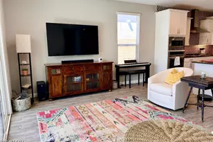 2045 East Charlotte Dr, Phoenix, AZ 85024 - Photo 9