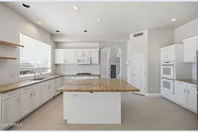 1425 W Commerce Avenue, Gilbert, AZ 85233 - Photo 15