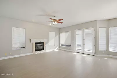 1425 W Commerce Avenue, Gilbert, AZ 85233 - Photo 11