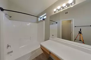 6341 W Watkins St, Phoenix, AZ 85043 - Photo 9